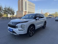 Лучшая продаваемая модель Mitsubishi Outlander 2021-2023 годов, 7 мест, двигатель 1500 куб. см, полноприводная версия, подержанный автомобиль, недорогой автомобиль