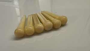 Clavijas de Puente para Guitarra Acústica de Alta Calidad, Color Hueso Natural, Modelo MU1001-1, Piezas Duraderas para Guitarra - Product Image 3