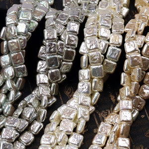 Perlas de Vidrio Barrocas Cuadradas de 14x14x6mm, Perlas Planas Irregulares en Forma de Cubo para la Fabricación de Joyería de Alta Gama, Venta al Por Mayor - Product Image 3