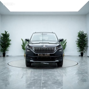 <span class=keywords><strong>SKODA</strong></span> Kodiaq con Basso Chilometraggio in Ottime Condizioni. 200 unità in stock per esportazione diretta. - Product Image 1