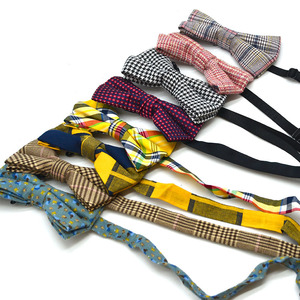 Set <span class=keywords><strong>Bretelle</strong></span> <span class=keywords><strong>e</strong></span> Papillon all'Ingrosso per Adulti, <span class=keywords><strong>Uomo</strong></span> <span class=keywords><strong>e</strong></span> Donna, con <span class=keywords><strong>Bretelle</strong></span> a Clip <span class=keywords><strong>e</strong></span> Papillon, Blu Navy <span class=keywords><strong>e</strong></span> Rosso, per Feste <span class=keywords><strong>e</strong></span> Matrimoni, Idea Regalo - Product Image 5