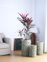 Pot Bunga Retro Mewah untuk Ruang Tamu, Model Daun Palem Merah, Tanaman Pisang, Tinggi, Berdiri di Lantai, Gaya Mid-century Wabi-sabi