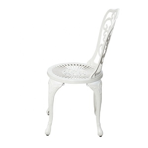 pièces White Garden à bas prix <span class=keywords><strong>mobilier</strong></span> de café <span class=keywords><strong>terrasse</strong></span> extérieure Bistro table ronde en fonte d'aluminium et chaises 3 places - Product Image 3