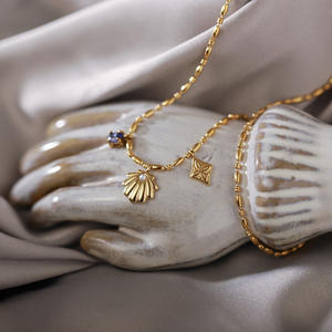 Collar geométrico de moda con incrustaciones de perlas de imitación chapadas en oro de acero inoxidable, accesorio de moda para mujer - Product Image 2