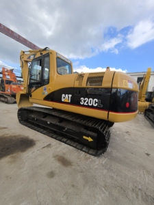 รถขุดไฮดรอลิกตีนตะขาบ Caterpillar CAT320CL มือสอง ขนาด 20 ตัน เครื่องจักรก่อสร้าง มีสินค้าในสต็อก - Product Image 3