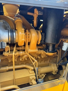 รถดันดิน SHANTUI SD22 รุ่นปี 2022 มือสอง อะไหล่แท้จากจีน ประกอบด้วยมอเตอร์ แบริ่ง ปั๊ม เครื่องยนต์ เกียร์  ขาย - Product Image 6