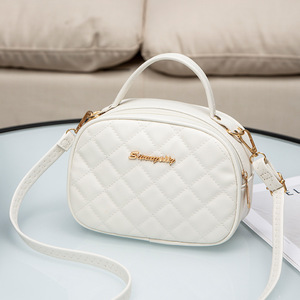 Nouveauté Sac à bandoulière décontracté style matelassé Sac à bandoulière tendance Fermeture éclair Matériel PU 1-1,9L Luxe - Product Image 2
