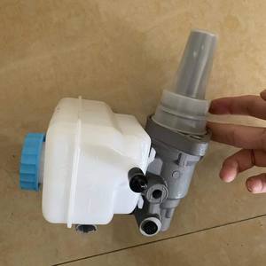 แม่ปั๊มเบรกรถยนต์สำหรับ HIACE รุ่น47207-26010ใหม่ - Product Image 1