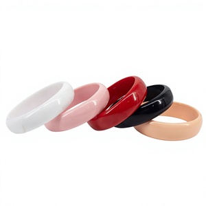 Ensemble de bracelets uniques en résine acrylique, bijoux classiques en résine, bracelets colorés blancs, roses, rouges, noirs, beiges, accessoire de mode unisexe - Product Image 1