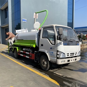 Camión de Succión Fecal ISUZU de 4 Metros Cúbicos, Euro 3, Diésel, Transmisión Manual, Nuevo, Capacidad de 3-5T - Product Image 3