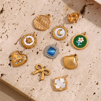 Pendentifs Breloques Rétro en Acier Inoxydable Plaqué Or 18 carats avec Motifs Étoile à Quatre Branches, Cœur, Météorite, Fleur, Coquillage et Abeille pour Colliers et Bracelets