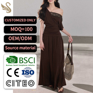 Conjunto de Top Asimétrico con Encaje y Falda Línea A para <span class=keywords><strong>Mujer</strong></span>: Elegante Atuendo de Dos Piezas para Oficina y Uso Casual - ODM Personalizado - Product Image 2