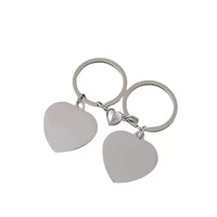 Porte-clés magnétique personnalisé pour couple, cœur gravable en acier inoxydable, cadeau de mariage personnalisé pour les amoureux