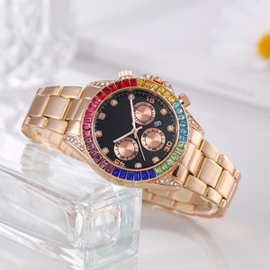 Montre-bracelet de luxe pour femmes, montre-bracelet glacé, personnalisé, diamant coloré, vente en gros, nouvelle collection - Product Image 5