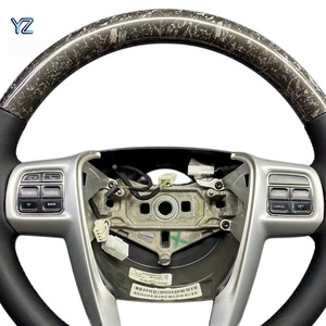 Volant de direction en cuir et fibre de carbone véritable, style course, personnalisé, pour Chrysler 300 RT SRT 2012-2014, pièces automobiles, accessoires de <span class=keywords><strong>voiture</strong></span>, YZ - Product Image 4