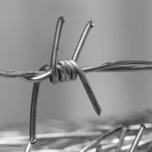 1.6mm Hot-dip Galvanized Barbed <b>Wire</b> Fence <b>Net</b> Isolation Barrier Wall Anti-climbing Anti-theft Fence YuZhongWang Brand - Product Image 5