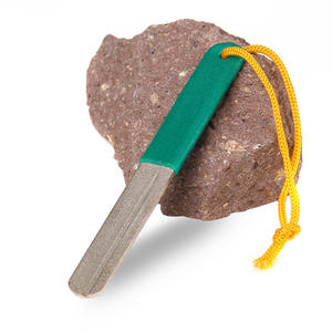 Aiguiseur d'hameçons pour la pêche à la mouche, lime diamantée de 10 cm, outil de pêche en métal, accessoire pour la pêche à la mouche - Product Image 1