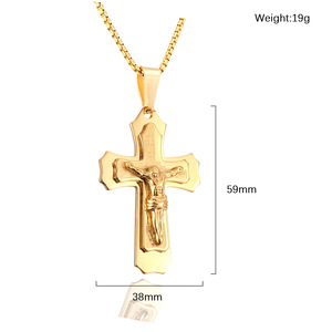 Collier Pendentif Croix <span class=keywords><strong>Crucifixion</strong></span> Religieuse Plaqué Or Étanche en Acier Inoxydable Anti-ternissement pour Homme - Product Image 4