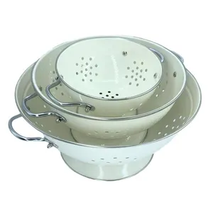 White Custom Kitchen Food Strainer Stainless Steel Rim Carbon Steel Enamel Colander