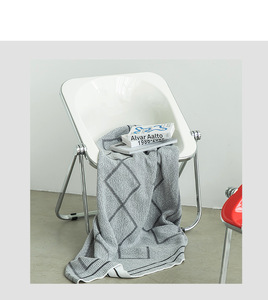 Chaise pliante simple et moderne, usage commercial, design transparent, gain de place, métal et plastique, chaise de salle à manger minimaliste, école - Product Image 2