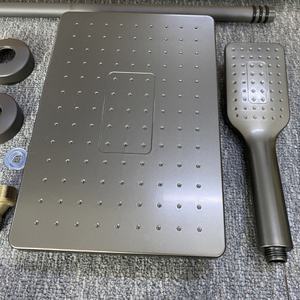 Juego de Ducha Kahnos de 8 Pulgadas con 4 Funciones, Cabezal de Ducha con Teclas de Piano Ajustables, Grifo de Baño Montado en la Pared, Ducha de Lluvia - Product Image 5