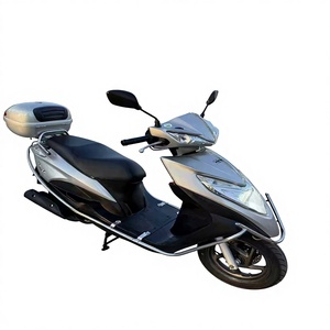 Scooter <span class=keywords><strong>Honda</strong></span> de 125cc de Segunda Mano Equipado con Transmisión Automática y Sistema de Encendido CDI para Motores de Gasolina - Product Image 1