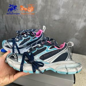 รองเท้าผ้าใบลำลองผู้ชาย ระบายอากาศได้ดี น้ำหนักเบา พื้นยาง ใส่สบาย ทันสมัย เหมาะสำหรับเดินและวิ่ง ไซส์ 3XL แบรนด์ Balenciaga - Product Image 6