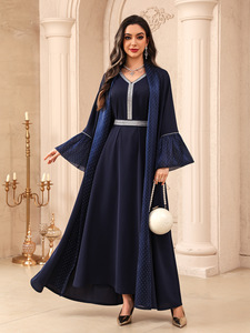 Conjunto de 3 Piezas de Abaya Musulmana de Lujo al por Mayor de Dubái, Estilo Modesto para Eid, con Adornos Plateados y Mangas de Campana, para Todas las Ocasiones, Kaftan, Vestido de Ramadán - Product Image 5