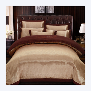 <span class=keywords><strong>Set</strong></span> di Biancheria da Letto di Lusso in Jacquard di Policotone con Copripiumino <span class=keywords><strong>e</strong></span> Lenzuola, Sensazione Pelle, per Matrimoni, Vendita Calda - Product Image 5