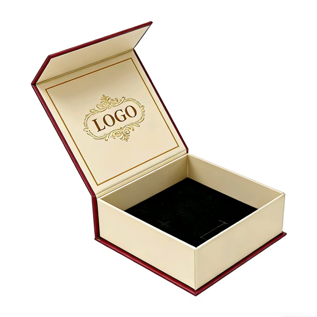 Premium Rigid Papercard Luxury Matte Flip Top Wedding Engagement Magnetic Closure Rigid Gift Packaging Box with Foam