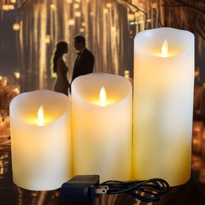Trío de Velas LED Recargables con Brillo Continuo y Puntas Onduladas para un Ambiente Duradero Durante Toda la Noche, Vela LED de Parafina - Product Image 4