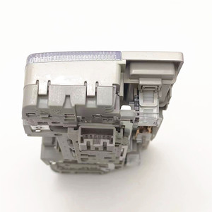 Luz de techo para Mazda3, 12V 8W, halógena, BBM669970, interruptor de techo corredizo, pieza para Mazda3 BL 2010-2013 - Product Image 2