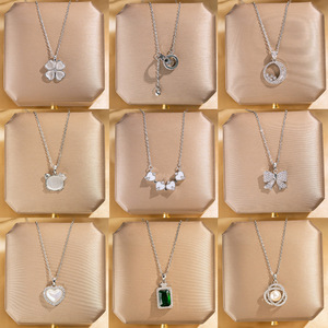 Collier Pendentif Cœur en Acier Inoxydable Plaqué Or 18 carats avec <span class=keywords><strong>Perle</strong></span> et Zircon, Nouvelle Collection, Vente en Gros, pour Femme, Motif Fleur et <span class=keywords><strong>Lettre</strong></span> CZ, Idéal Cadeau - Product Image 3