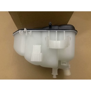 Réservoir d'expansion de liquide de refroidissement 2035000049 pour Mercedes-Benz W203 C209, pièce de rechange neuve en plastique - Product Image 2