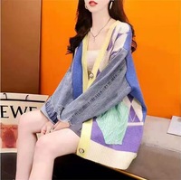 Femmes automne hiver Cardigan lâche tricots Denim tissu Offre Spéciale en gros couleur bonbon bouton Jacquard imprimé Long pull
