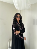 Abaya noire personnalisée Hafizah OEM, broderie florale, manches larges, robe musulmane pour femme, Dubaï, robe islamique modeste, revers fleuri, Aïd