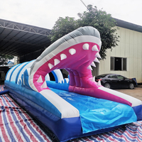 Grand toboggan gonflable commercial en forme de ventre de requin avec arche pour enfants et adultes, en PVC, pour usage intérieur/extérieur