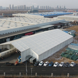 Grande tente d'entrepôt en PVC personnalisée Auvent de stockage temporaire étanche pour les ateliers et événements en plein air Murs latéraux en tissu - Product Image 2