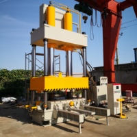 Presse hydraulique de forgeage et de formage pour réservoirs d'eau en acier inoxydable de 400 tonnes, pour la production de réservoirs d'eau dans les immeubles de grande hauteur et les cuisines