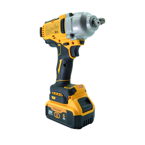 طقم مثقاب احترافي بدون فرش من ديوالت 20 فولت مع بطارية وشاحن - Product Image 4