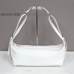 Sac à main personnalisé en cuir PU végétalien pour femme, sac à bandoulière, sac hobo sous le bras, sac à fermeture éclair pour femme avec sangle réglable - Product Image 3