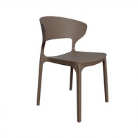 Chaise d'extérieur réglable en plastique au design moderne pour hôtel, restaurant, mobilier de maison coloré en PP, utilisation en appartement