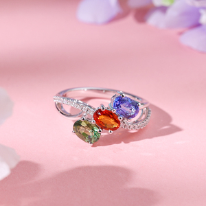 Bague de fiançailles classique en or massif 9K/14K/18K sur mesure, saphir taille ovale et diamants naturels, bijoux de luxe - Product Image 3