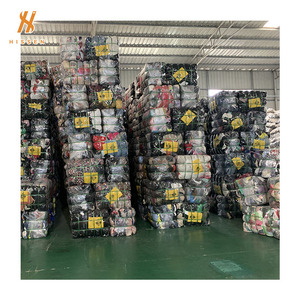 Manteaux d'occasion Blazers de marque Bundle 45Kg Ballots Malaisie Corée Jeans et chaussures Vêtements pour femmes Summer Casual - Product Image 2