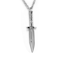 Collier en forme de couteau de poche militaire créatif en acier inoxydable pour hommes, vente en gros d'usine de bijoux