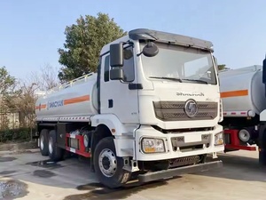 Camión Cisterna <span class=keywords><strong>de</strong></span> Combustible Shacman Nuevo 6x4 con Tanque <span class=keywords><strong>de</strong></span> 18000-25000 <span class=keywords><strong>Litros</strong></span> (4500 Galones) y Transmisión Manual - Product Image 2