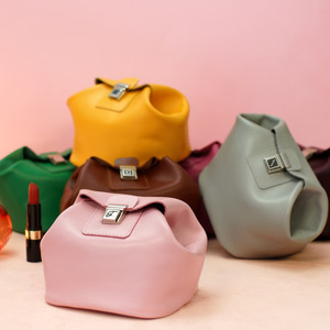 Bolsa de almacenamiento de cosméticos de cuero PU, bolsa para joyas, bolsa de viaje, bolsa compacta acolchada, regalo con posibilidad de imprimir logotipo. - Product Image 1