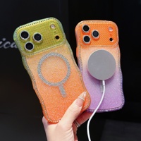 Étui de luxe antichoc magnétique transparent en TPU souple avec dégradé et strass pour 17 Pro Max/16/15/14/13