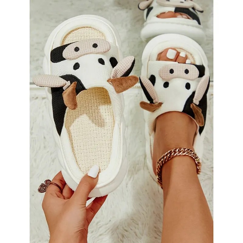 Wholesale Cute Pig Cow Smile Slippers Fluffy Fuzzy Animal Print Pattern Slides Ladies Winter Indoor Flat Warm House Slippers