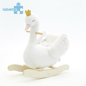 Cheval à <span class=keywords><strong>bascule</strong></span> en peluche en bois doux blanc <span class=keywords><strong>cygne</strong></span> chaise à <span class=keywords><strong>bascule</strong></span> cadeau jouet bébé cheval à <span class=keywords><strong>bascule</strong></span> Offre Spéciale - Product Image 5